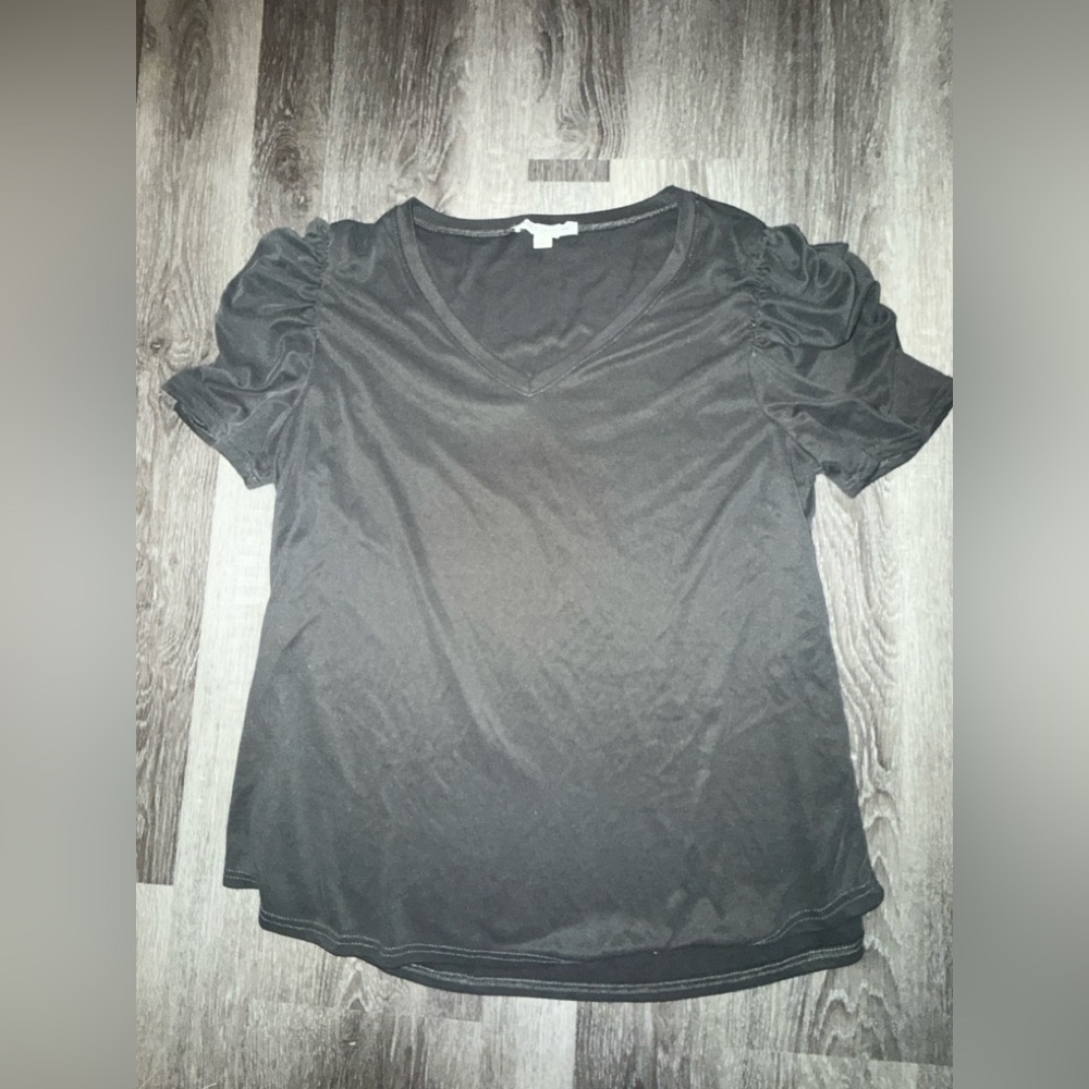 Green Envelope Los Angeles Puff-Sleeve V-Neck Top – Size L